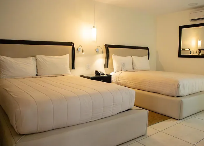 Baja Inn Hoteles Ensenada