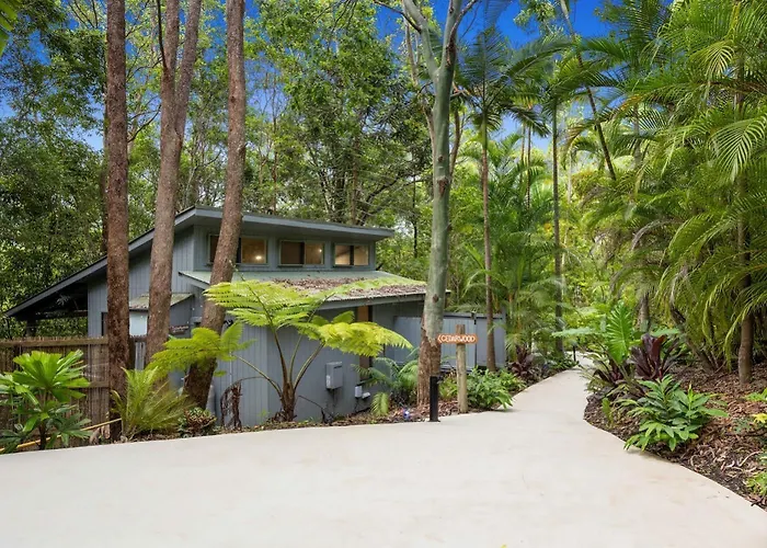 Hunchy Hideaway