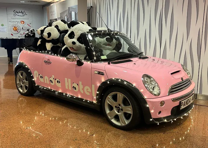 Panda Hotel