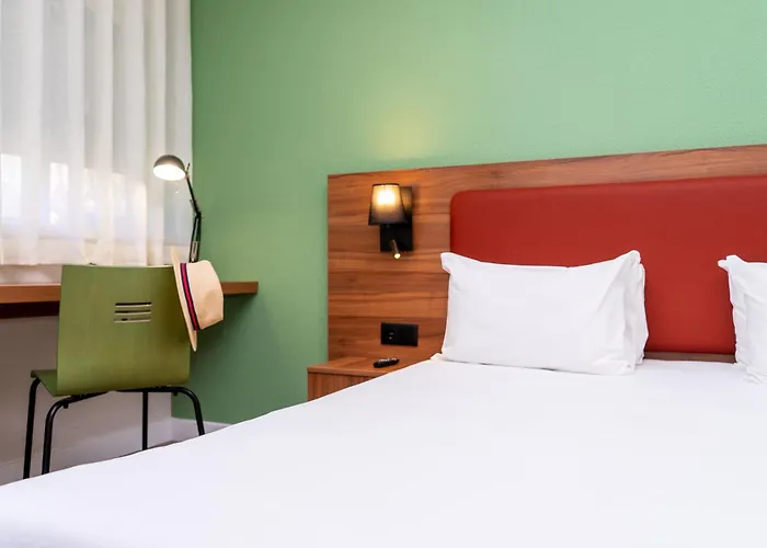 Hotel Campanile Setubal