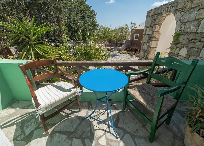 Arolithos Traditional Village Hotel Tílisos
