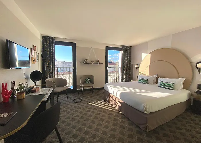 Hôtel Cannes Centre Univers