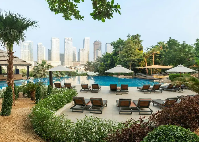 Le Meridien Mina Seyahi Beach & Waterpark