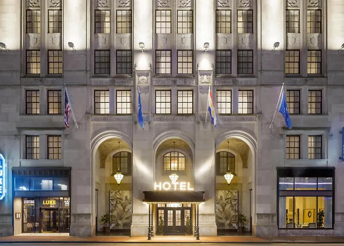 Hilton New Orleans / St. Charles Avenue