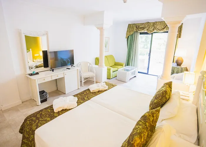 Lago Garden Apart-Suites&Spa Hotel