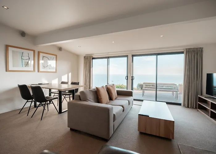 Beacon Point Ocean View Villas