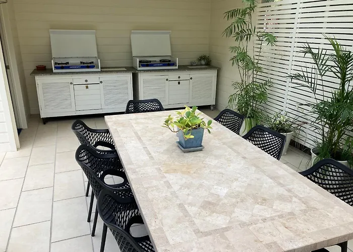 Debbie'S Place