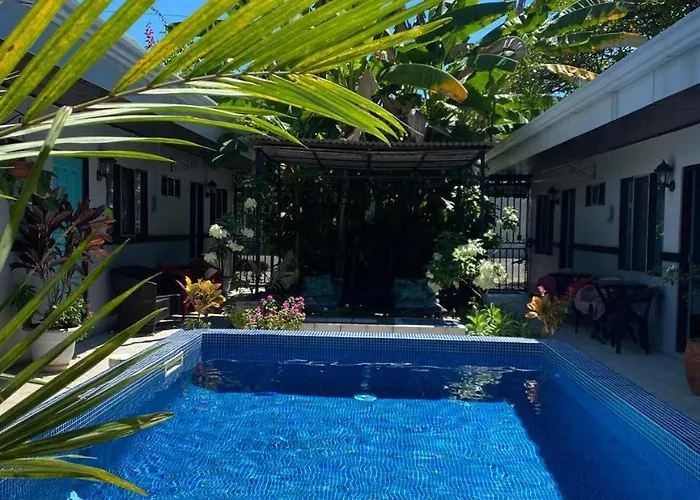 Hotel Perico Azul & Surf Camp