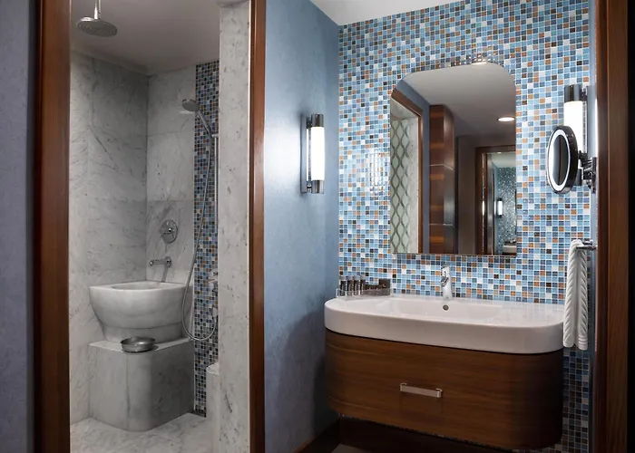 Renaissance Izmir Hotel