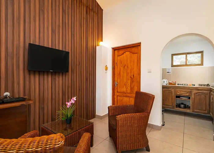 Sun Properties&Resort Hotel