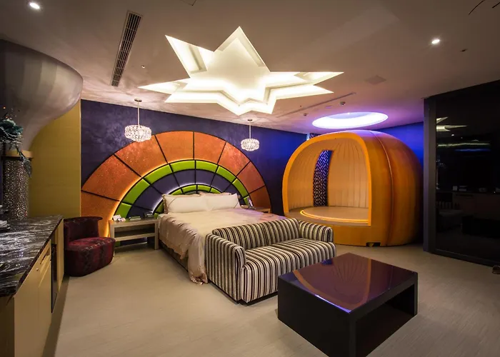 U-Her Hotel