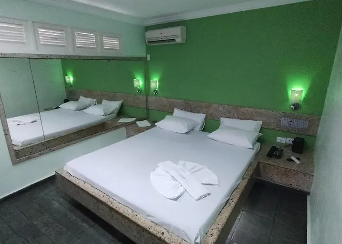 Hotel Colonial (Adults Only)