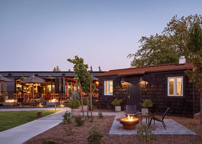 High Country Motor Lodge - Near Nau And Downtown