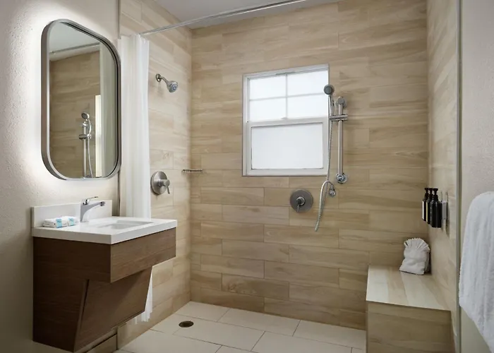 Diamond Head Inn
