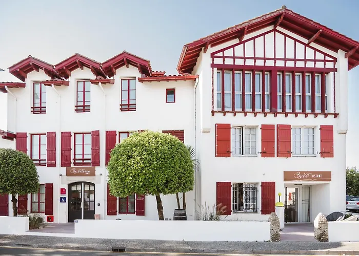Hôtel Briketenia
