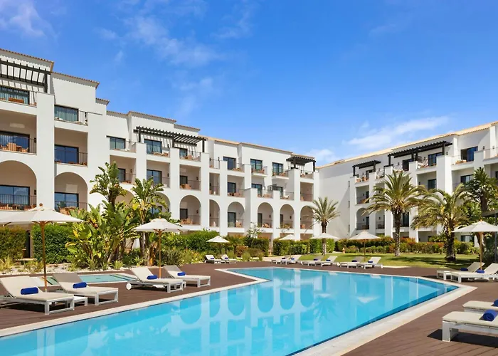 Pine Cliffs Ocean Suites, A Luxury Collection Resort & Spa, Algarve