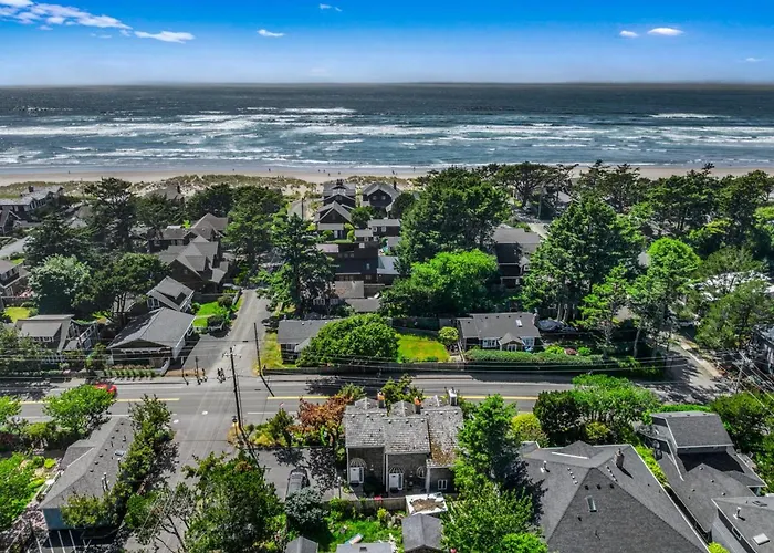 Beaches Inn Townhomes