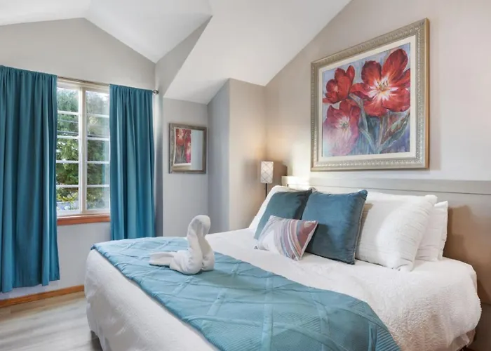 Beaches Inn Townhomes