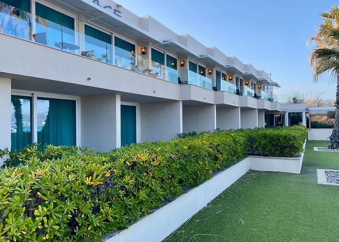 Hôtel La Plage Sainte-Maxime