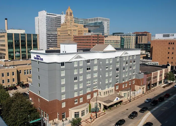 Hilton Garden Inn Rochester Downtown