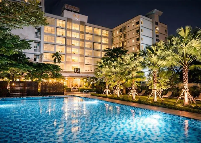 Sunday Platinum Suites