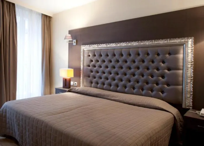 Hotel Lebron
