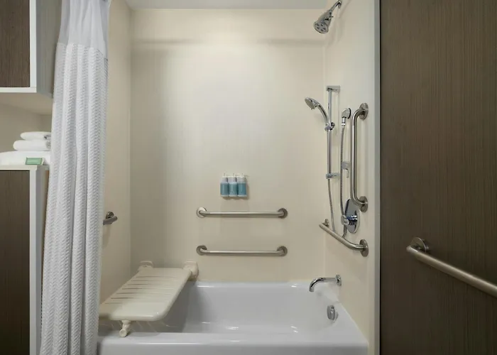 Courtyard By Marriott Raleigh-Durham Airport/Brier Creek