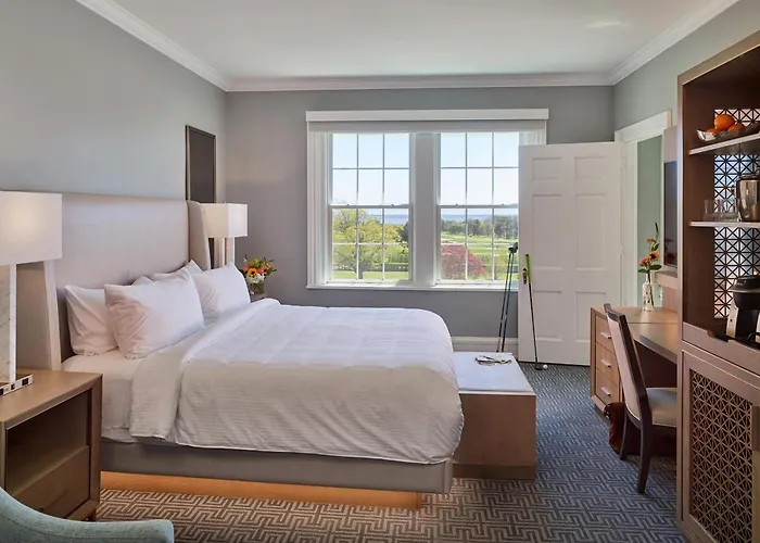 Seaview, A Dolce Hotel