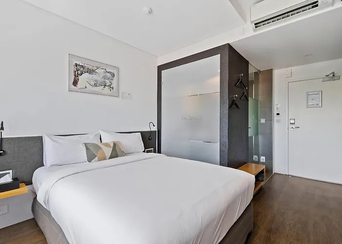 The Kingsford, An Ascend Collection Hotel