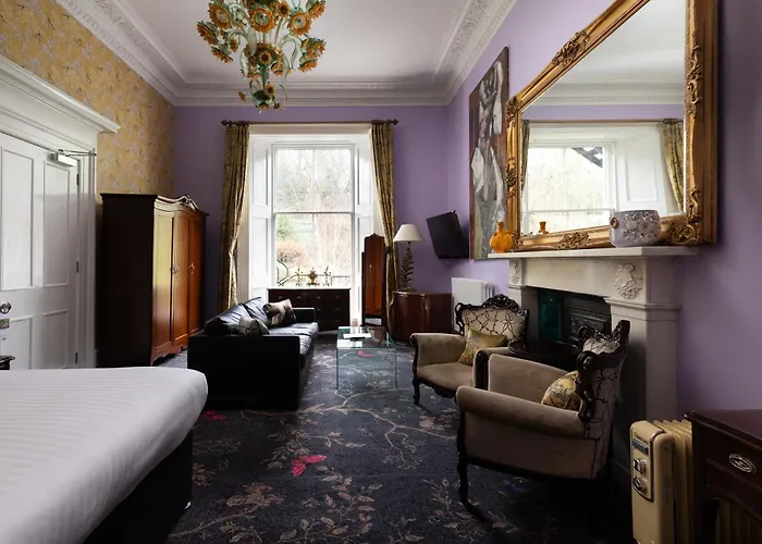24 Royal Terrace