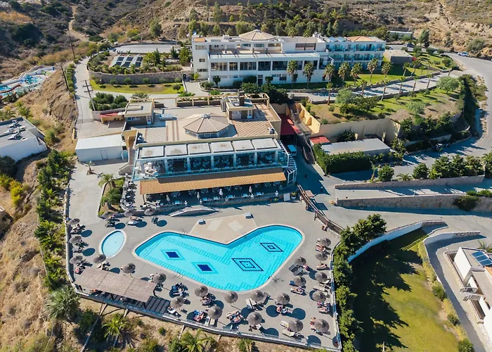 Grand Blue Beach Hotel