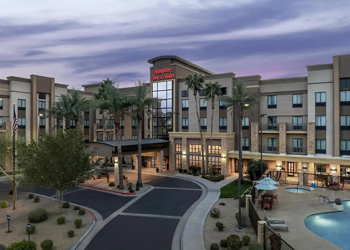 Hampton Inn & Suites Phoenix -Westgate