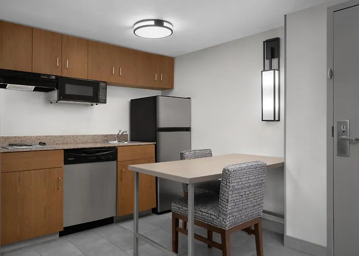 Hampton Inn & Suites Denver-Cherry Creek
