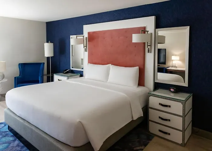 Hotel Indigo Mount Pleasant By Ihg