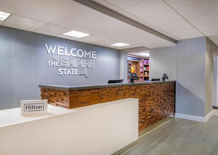 Hampton Inn East Aurora