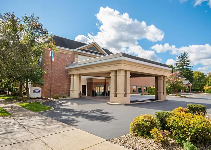 Hampton Inn East Aurora