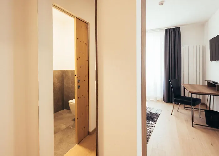 Hotel Goldene Rose Schlanders