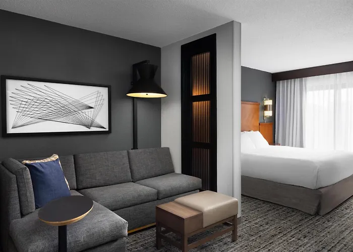 Hyatt Place Indianapolis Airport
