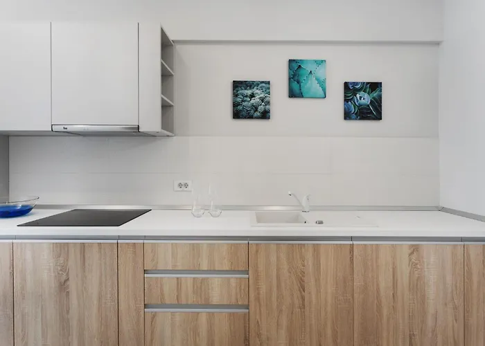 Athina Suites Hotel