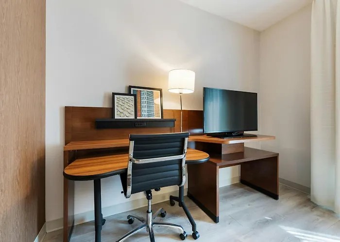 Fairfield Inn & Suites By Marriott