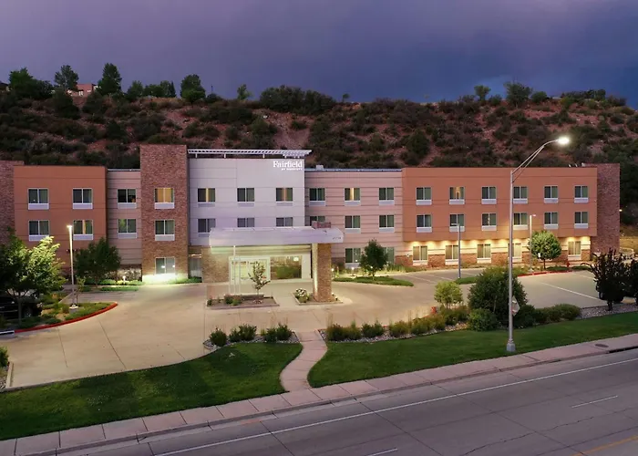 Fairfield Inn & Suites By Marriott