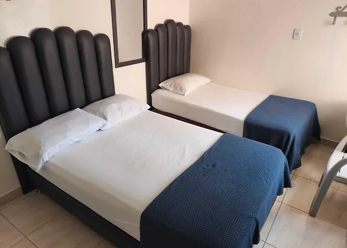 Hotel Alcazar