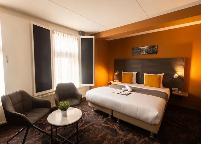 Hotel The Happy Traveler