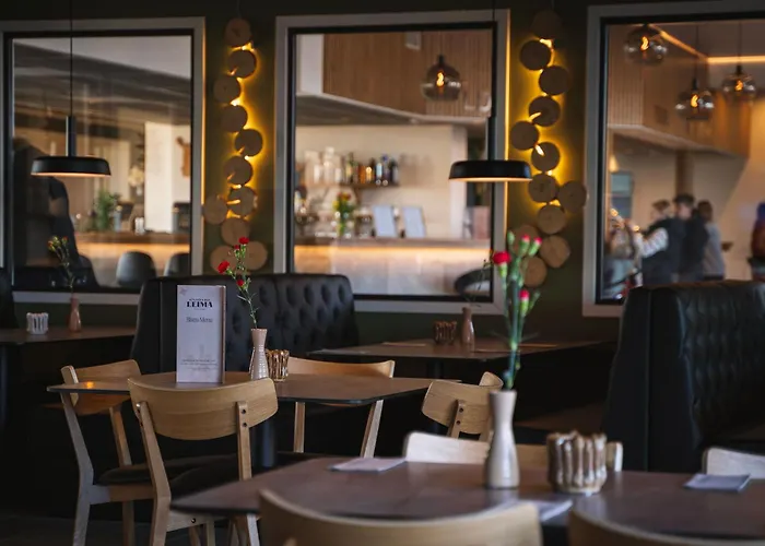 Postmaster Hotel