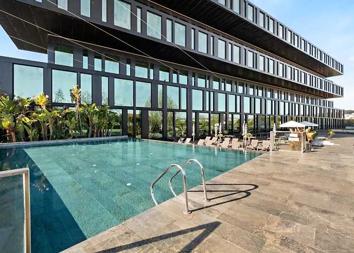 Axis Viana Business & Spa Hotel