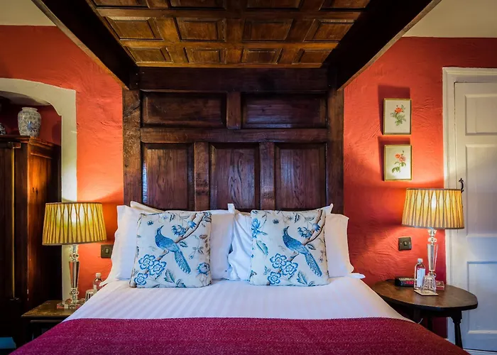 The Kings Arms Hotel Abergavenny