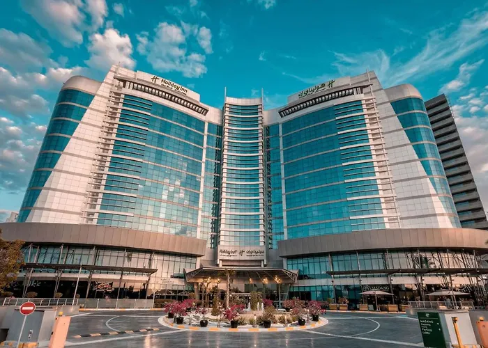 Holiday Inn By Ihg