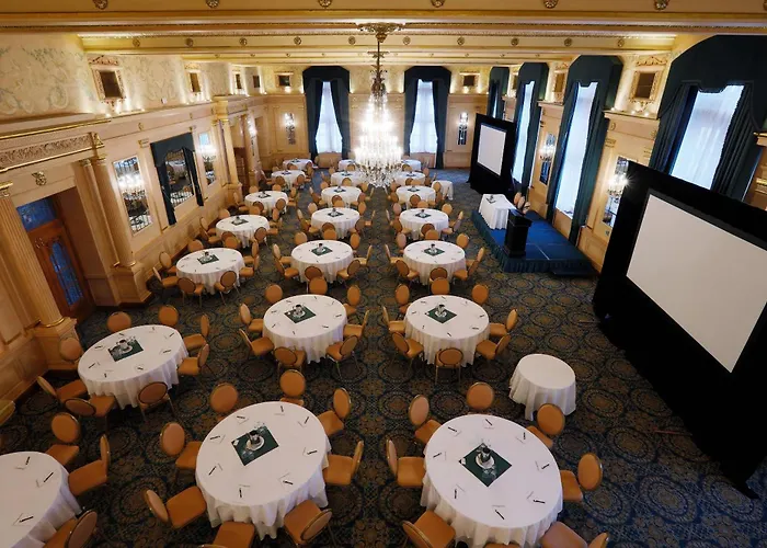 The Fort Garry Hotel, Spa And Conference Centre, An Ascend Collection Hotel