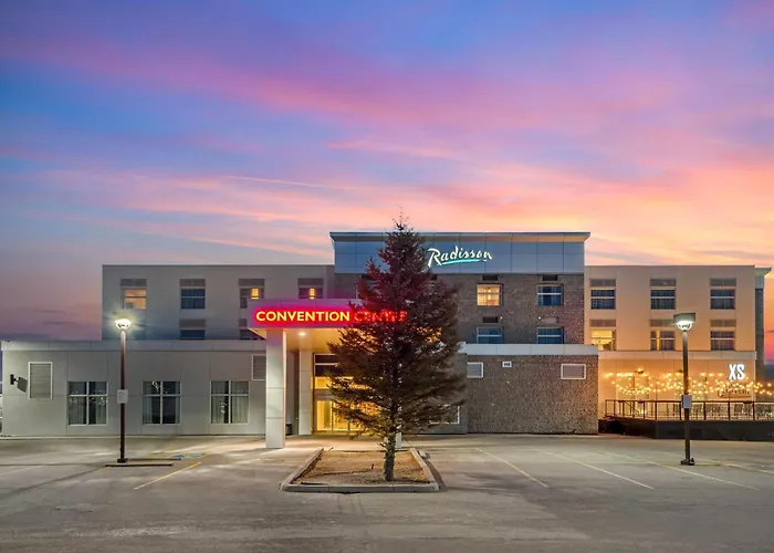 Radisson & Conference Centre Airport