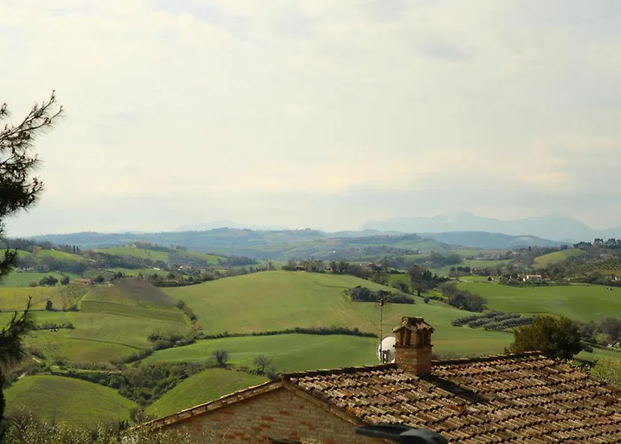 Albergo Diffuso Borgo Montemaggiore Montemaggiore al Metauro